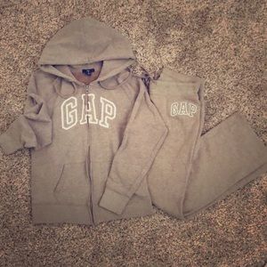 Gap track suit